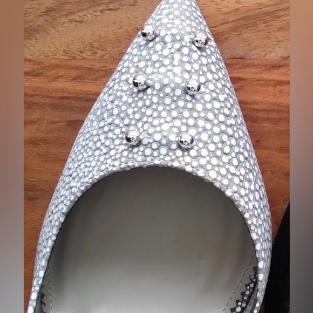 Monika Chiang Stasia Cloud Embossed Leather Pumps - Picture 5 of 5